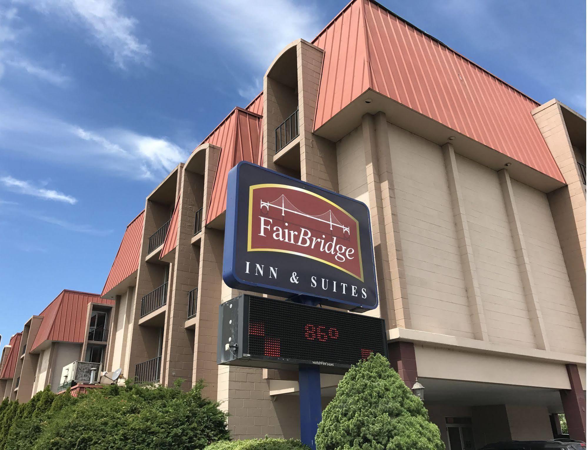 Fairbridge Inn & Suites - Люистън Екстериор снимка